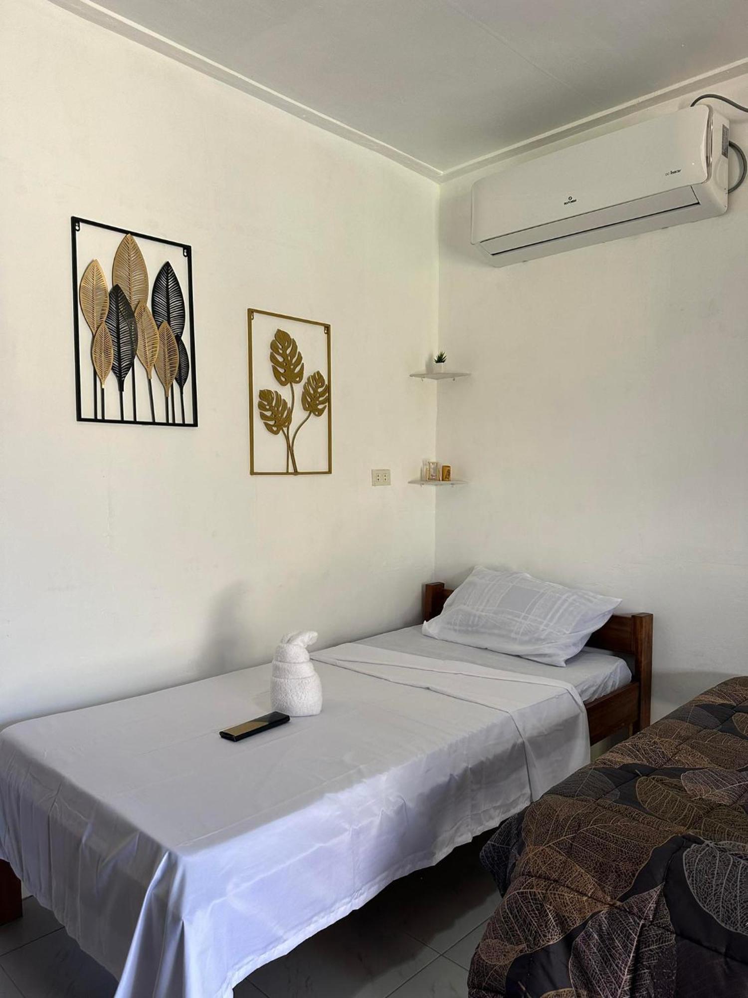 Trisha Guesthouse San Vicente  Bagian luar foto
