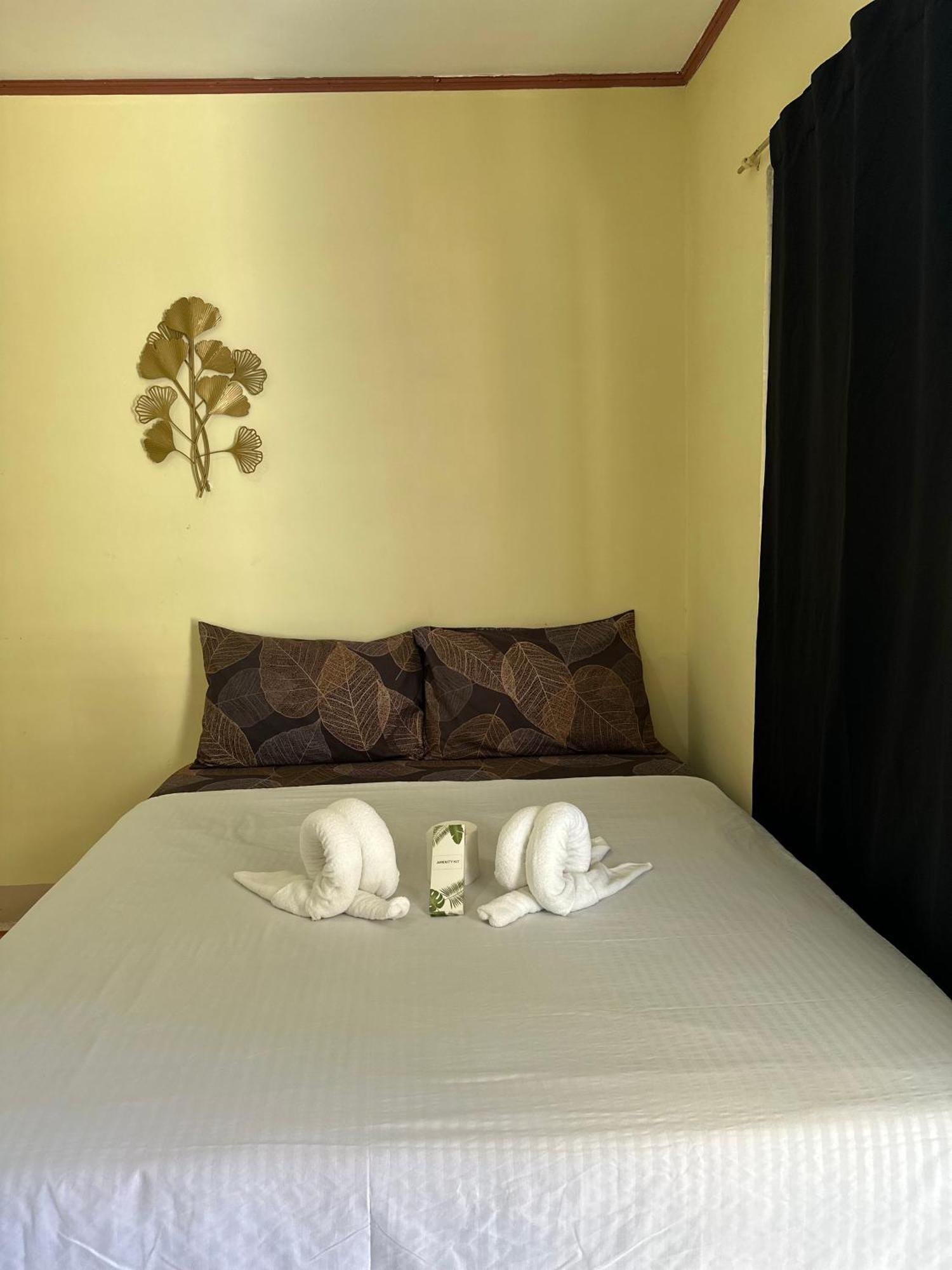 Trisha Guesthouse San Vicente  Bagian luar foto