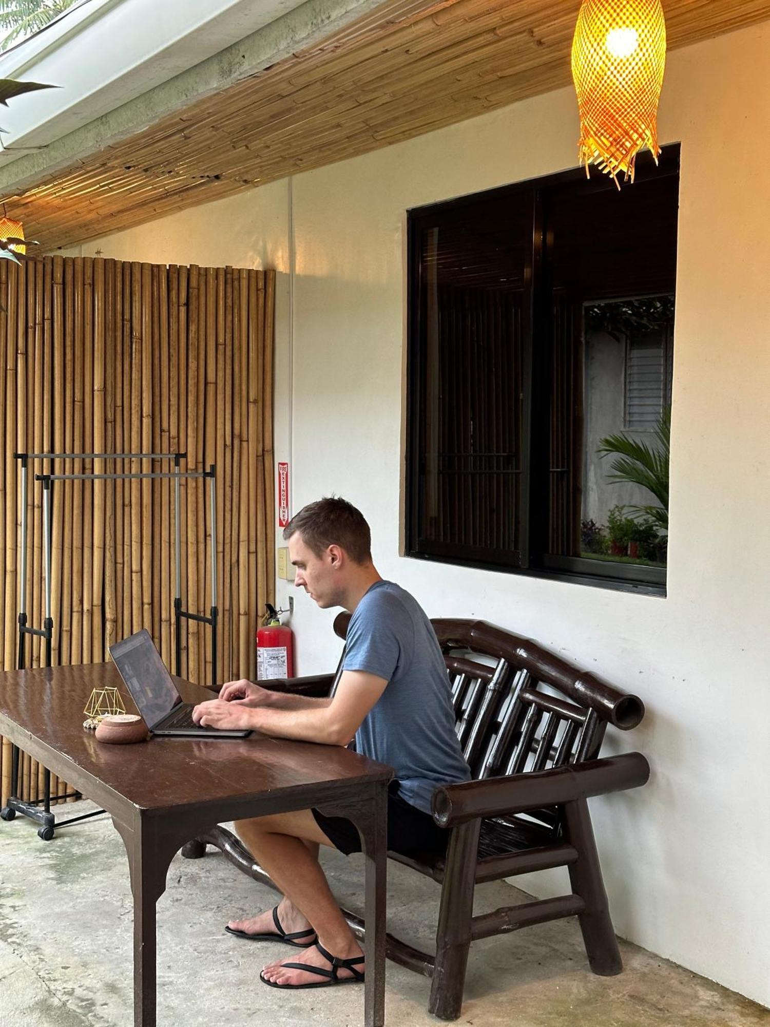 Trisha Guesthouse San Vicente  Bagian luar foto